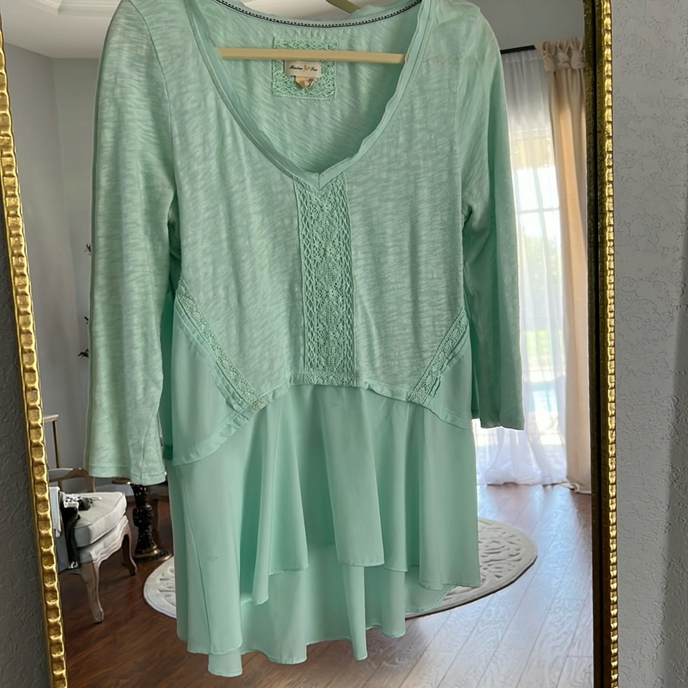 Women’s Anthropologie Mint Top Size L